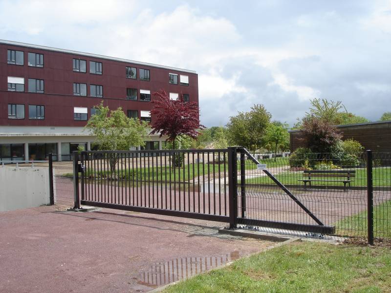 création d'un portail d'accès de service hospitalier à Bourg-Achard 27