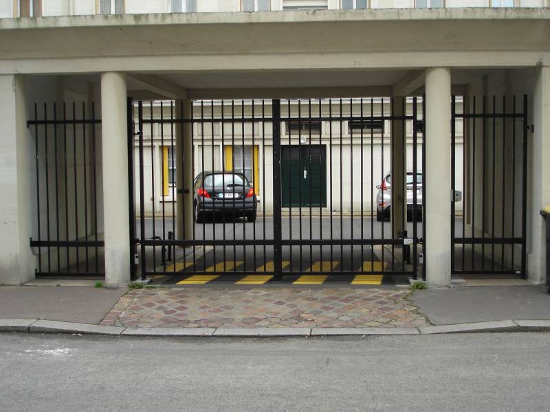 installateur de portail pour copropriétés en Normandie 